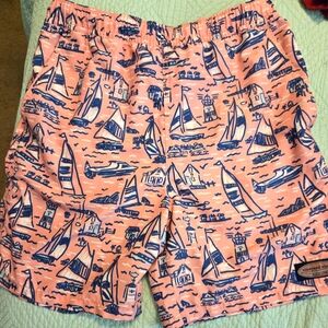 Vinyard Vines swimtrunks, boys large, guc